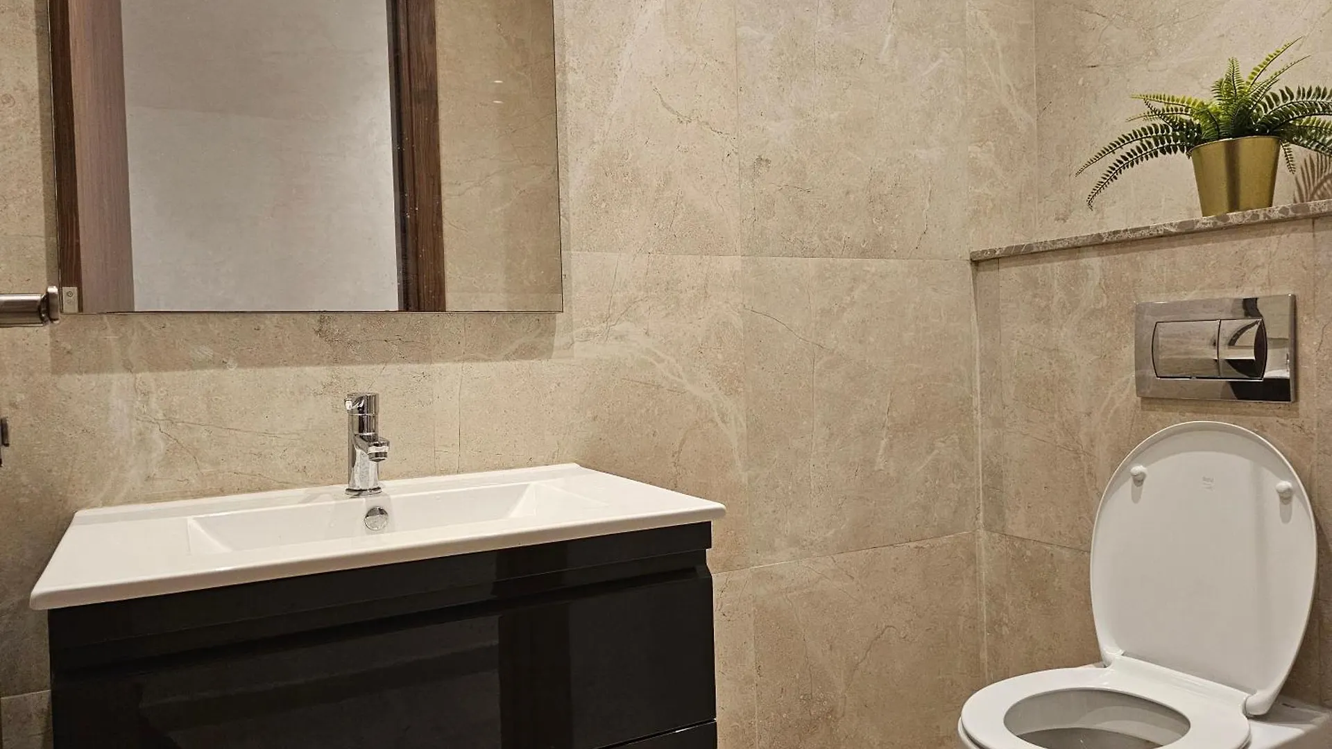 3 Bedroom Luxury Apartment With Premium Amenities For Larger Families Casablanca